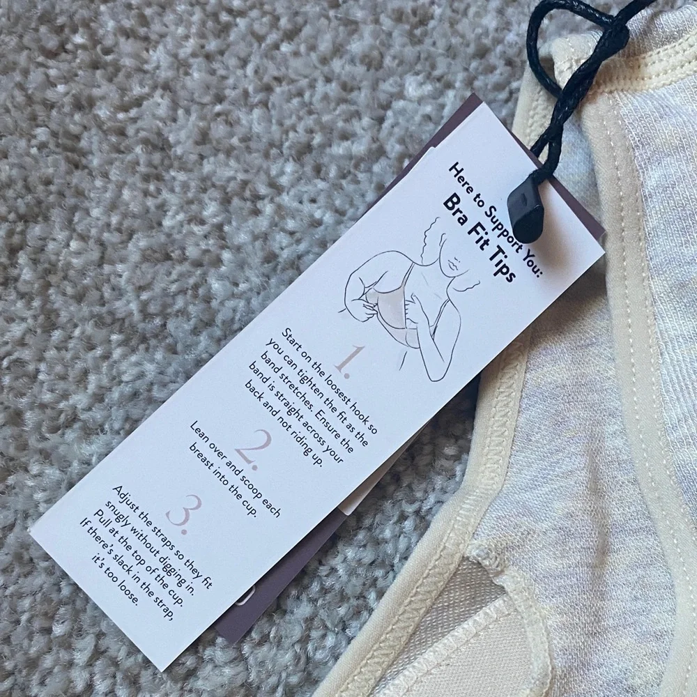 NWT Kindred Bravely Cream V-Neck Nursing and Maternity Bralette - Picture 7 of 9